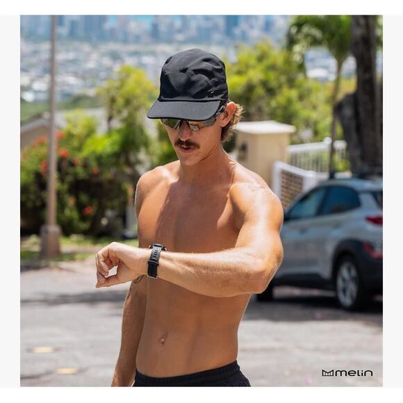 Melin Pace Hydro Performance Adjustable Running Hat, Water Resistant Cap, Black - Picture 6 of 9